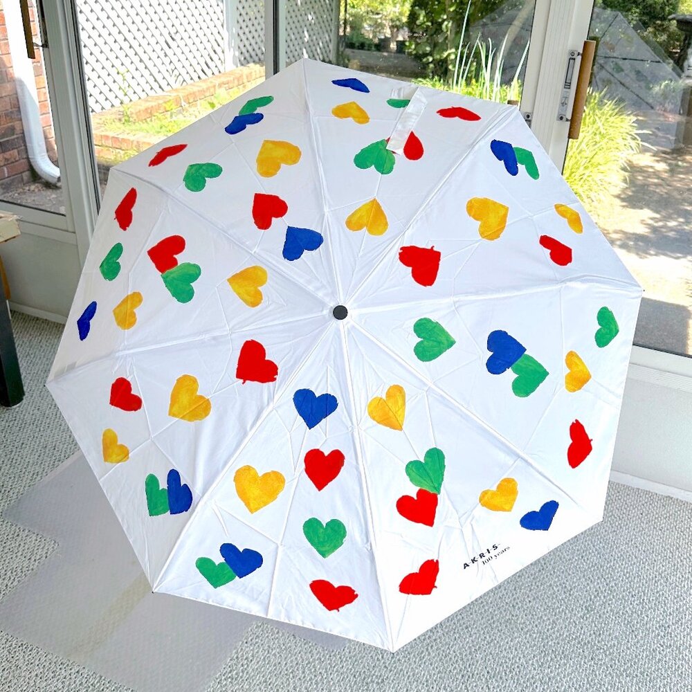 NWT Akris 100 Years Rainbow Hearts Dots White Folding Umbrella Strotz Magicmatic